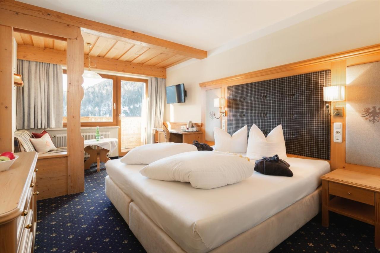 Familienhotel Adler Serfaus Habitación foto